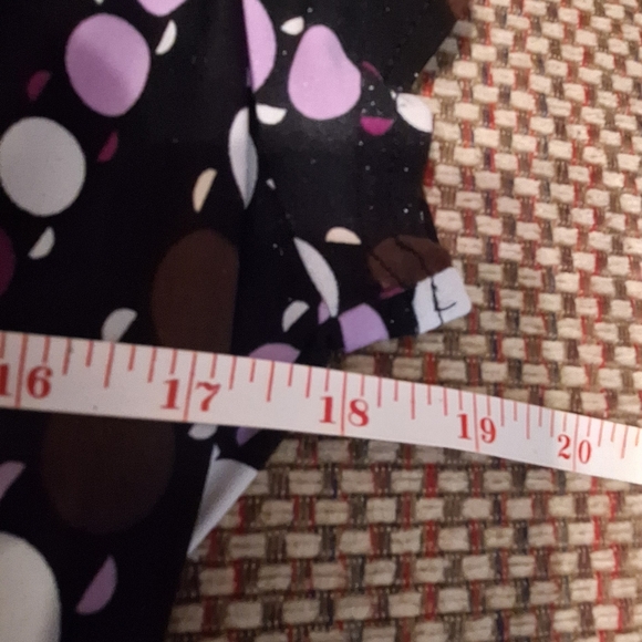 Studo i Stylish And Versatile Deep V-neck Polka Dot Dress - Picture 6 of 11